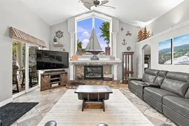 Listing Photo 25