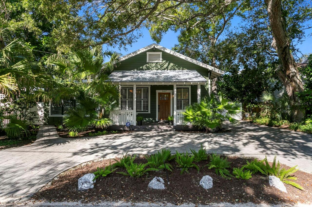 Listing Photo 1
