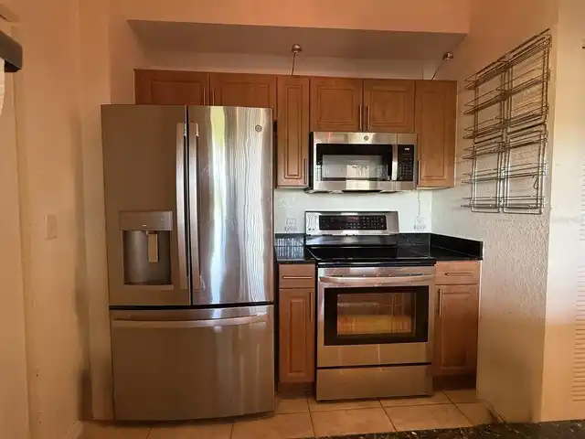 Listing Photo 7