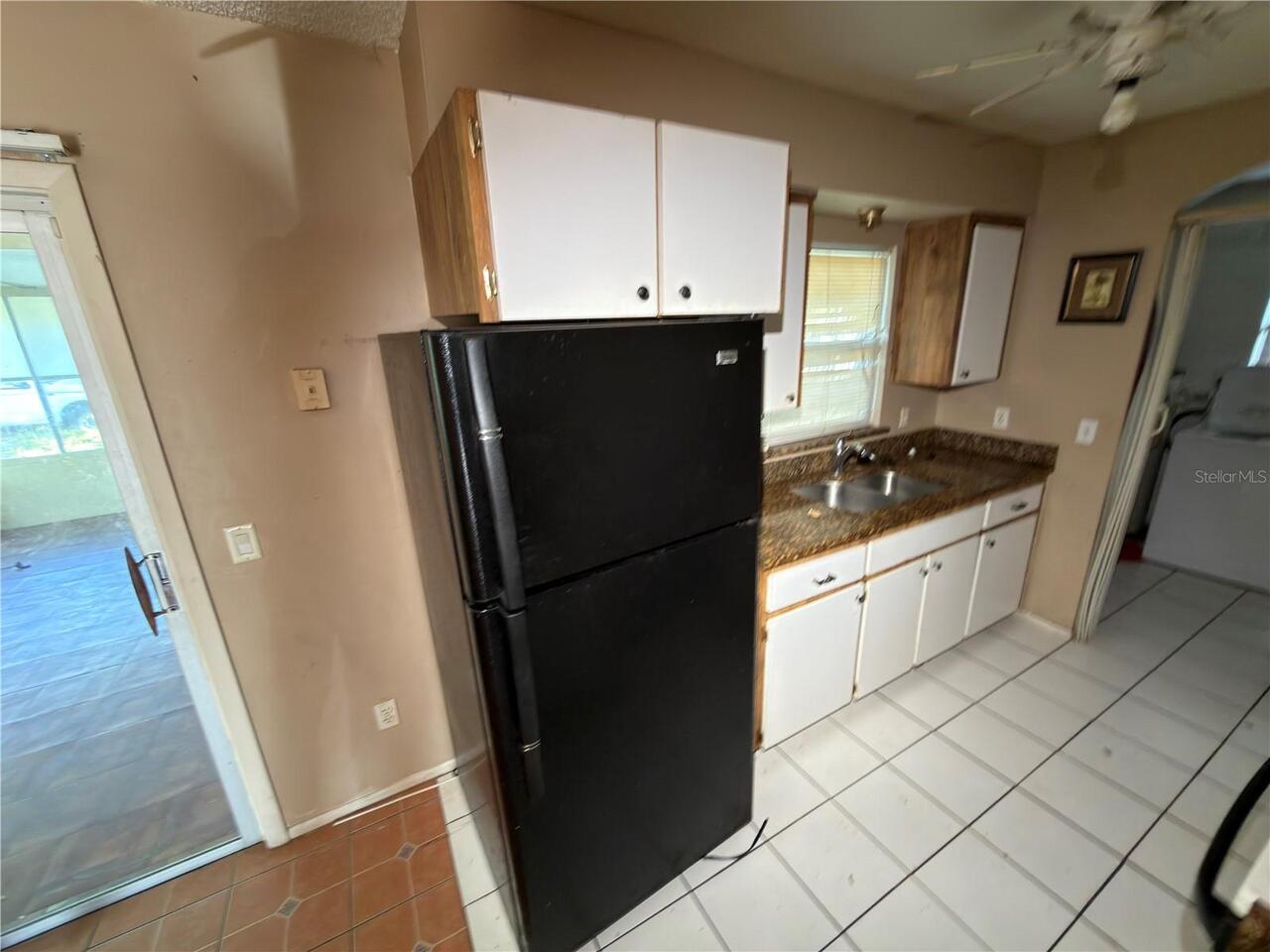 Listing Photo 8