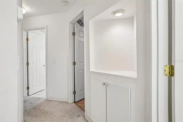 Listing Photo 32