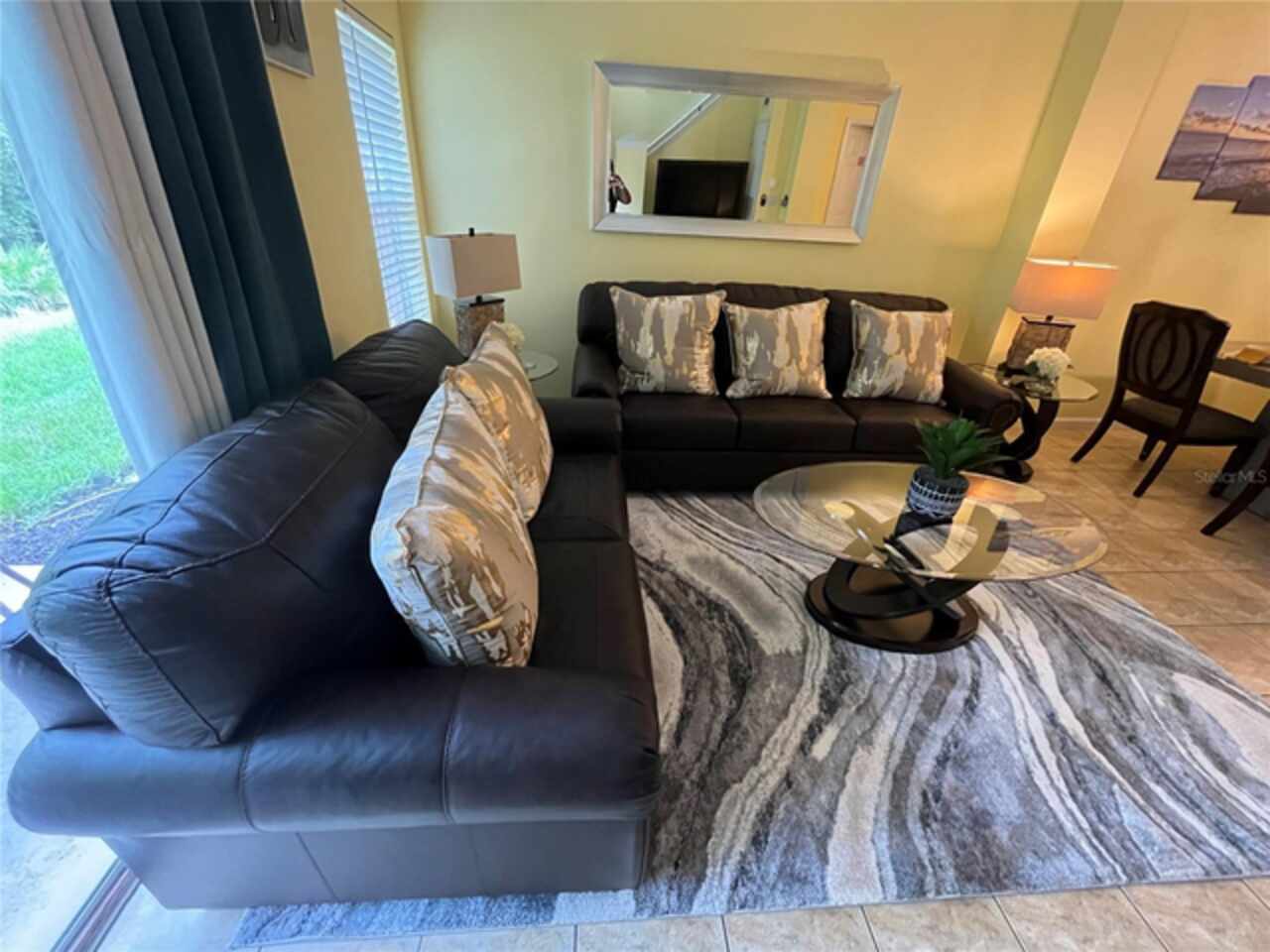 Listing Photo 12