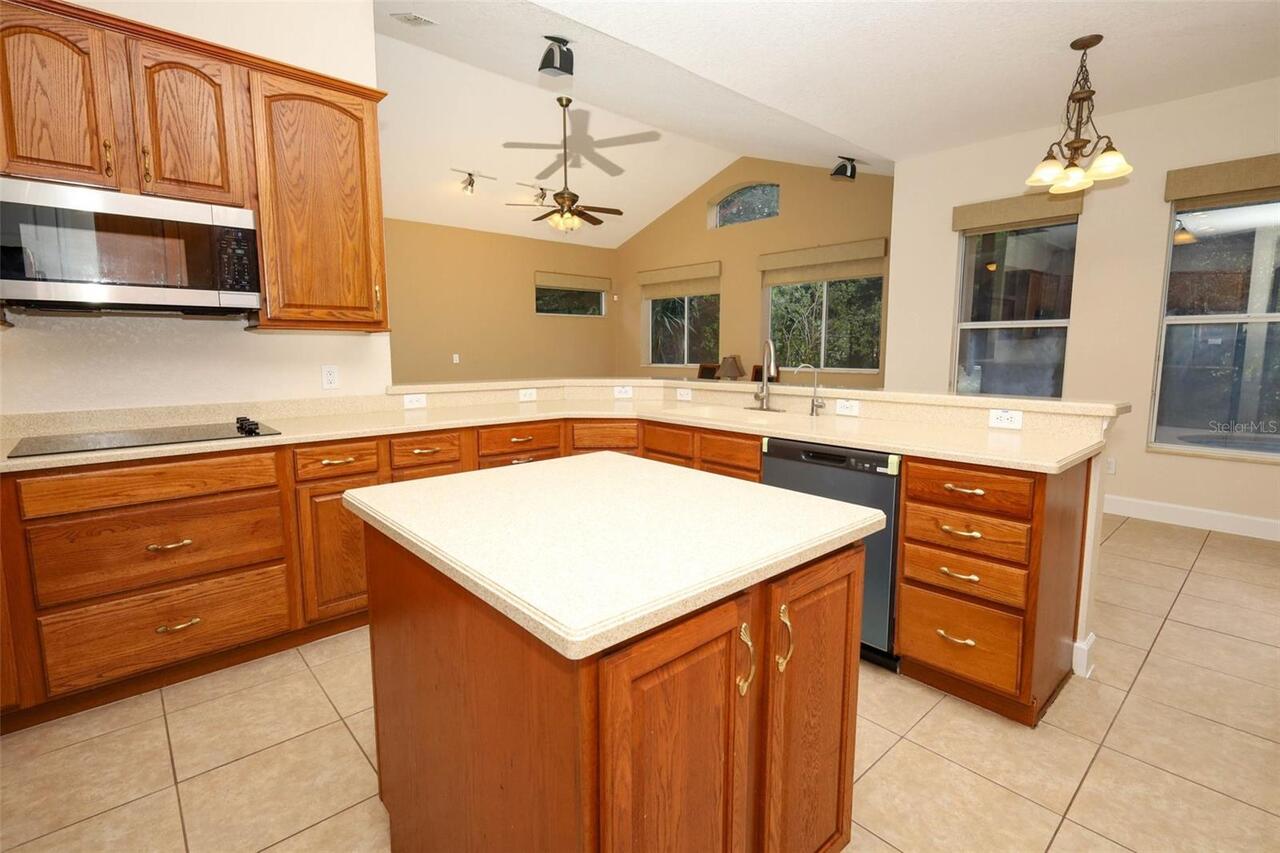 Listing Photo 31
