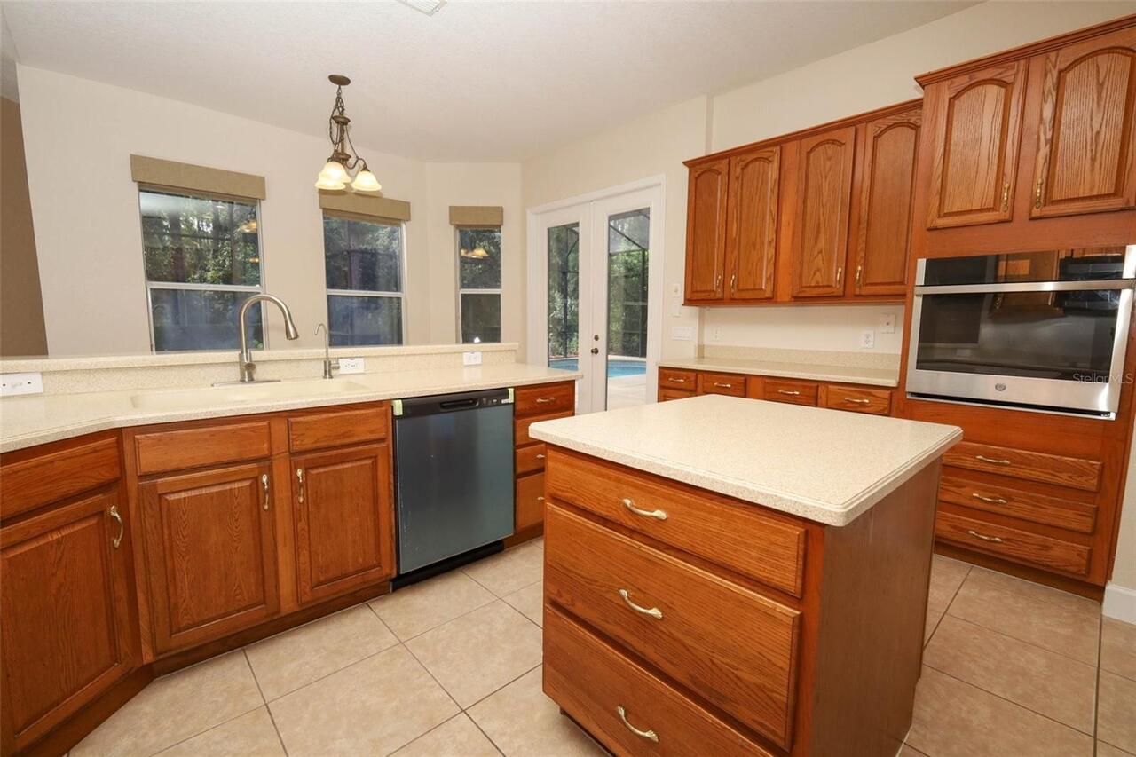 Listing Photo 32