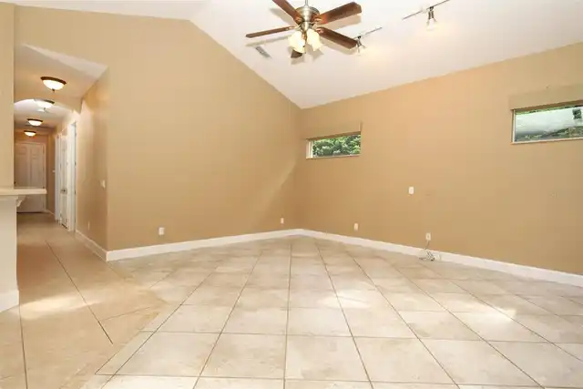 Listing Photo 36