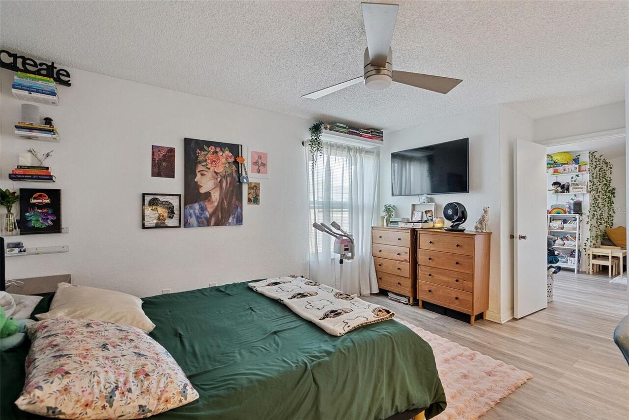 Listing Photo 15