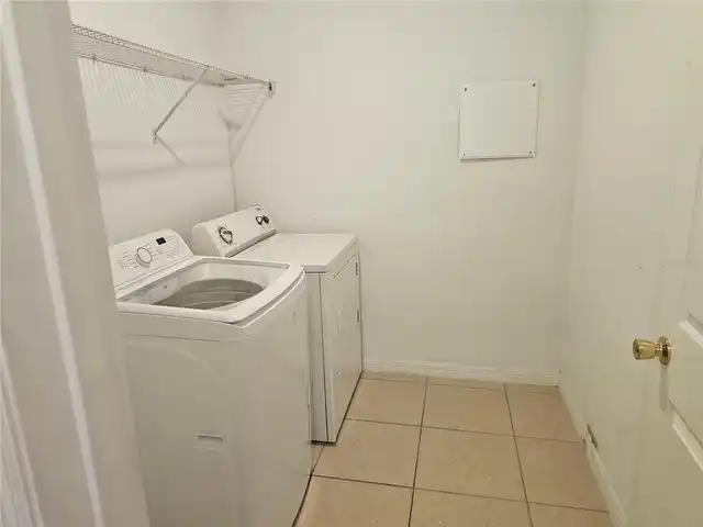 Listing Photo 12