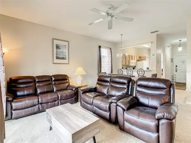Listing Photo 14