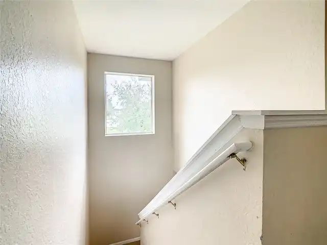 Listing Photo 24