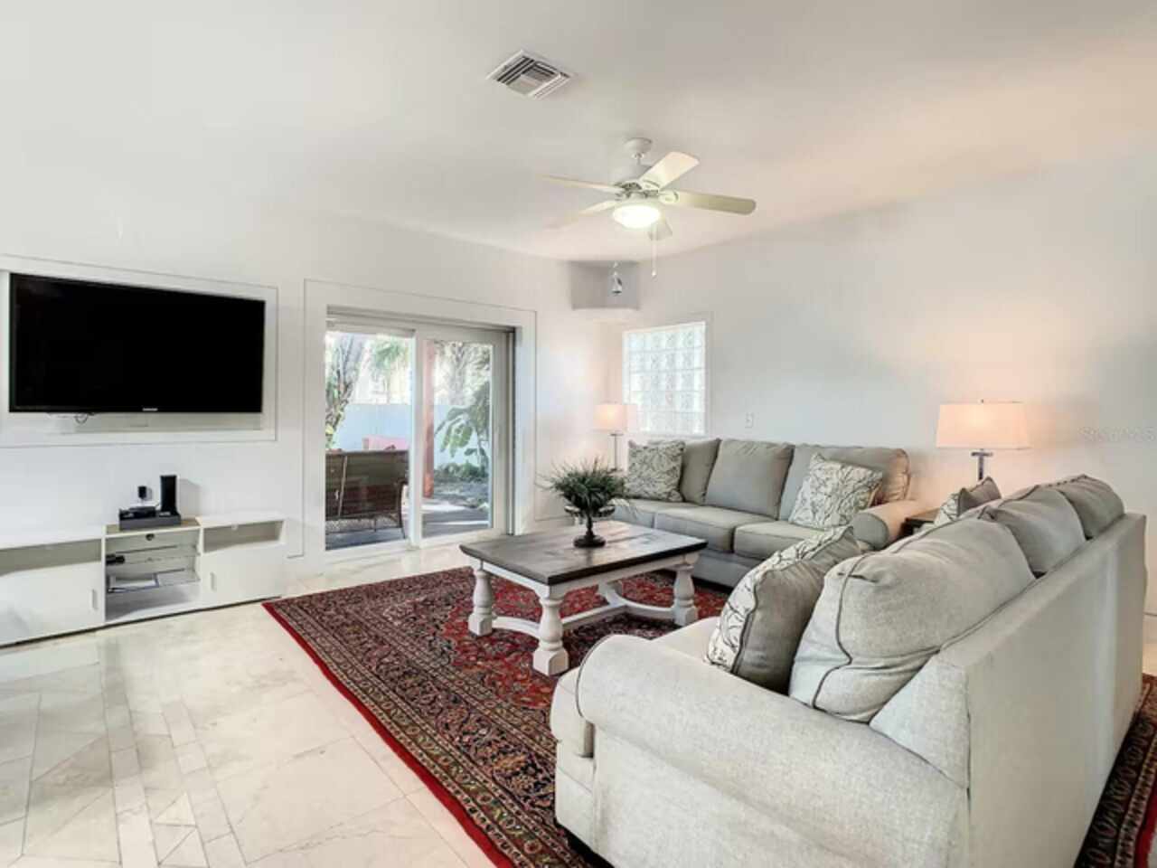 Listing Photo 9