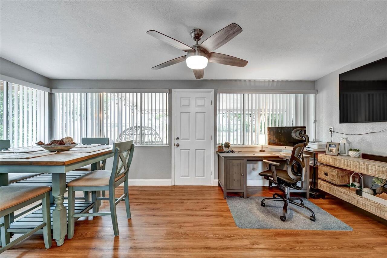 Listing Photo 12
