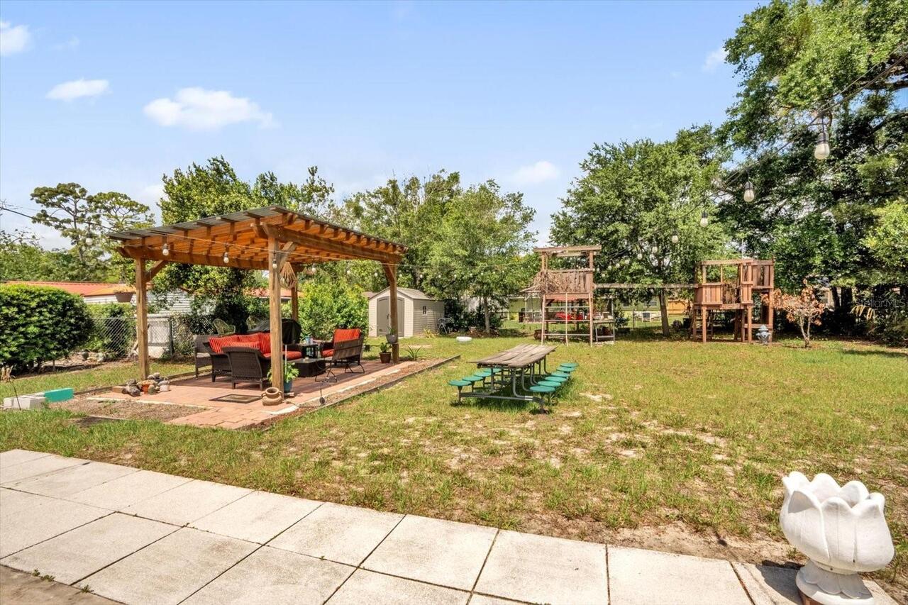 Listing Photo 15