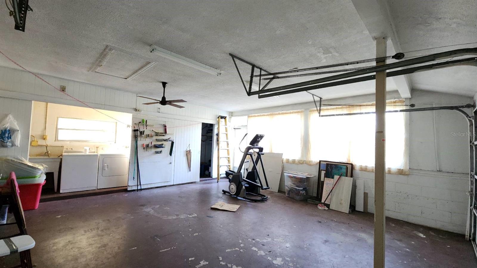 Listing Photo 11