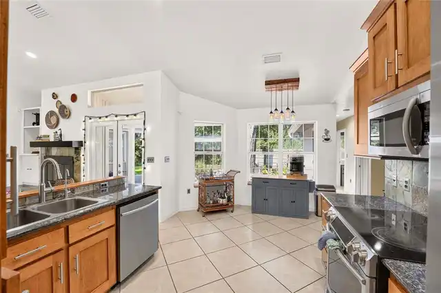 Listing Photo 21