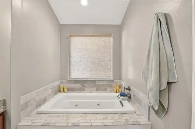 Listing Photo 27