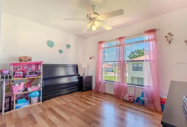 Listing Photo 25