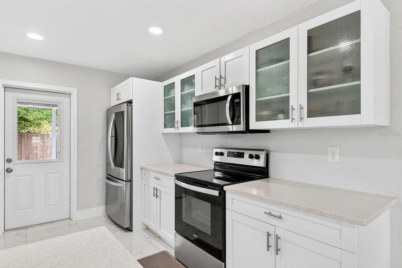 Listing Photo 18