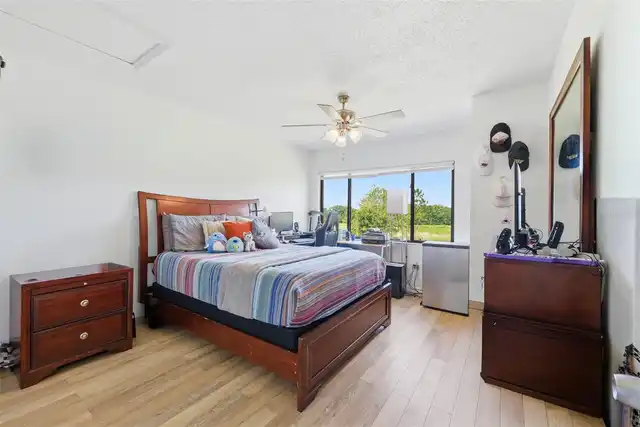 Listing Photo 27