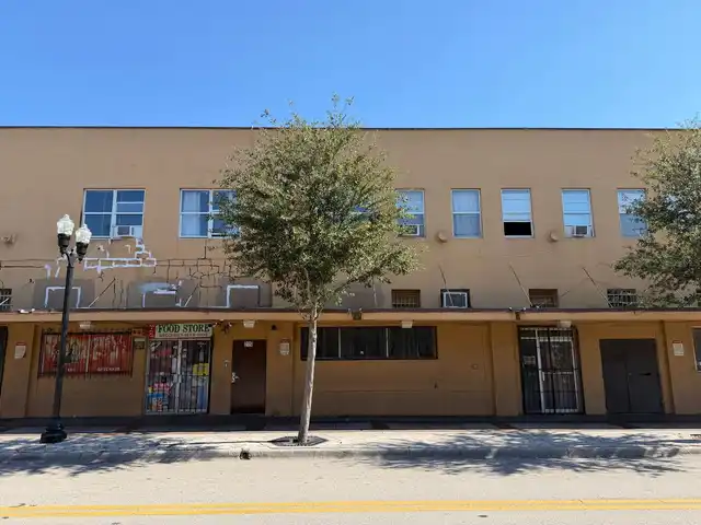 Listing Photo 6