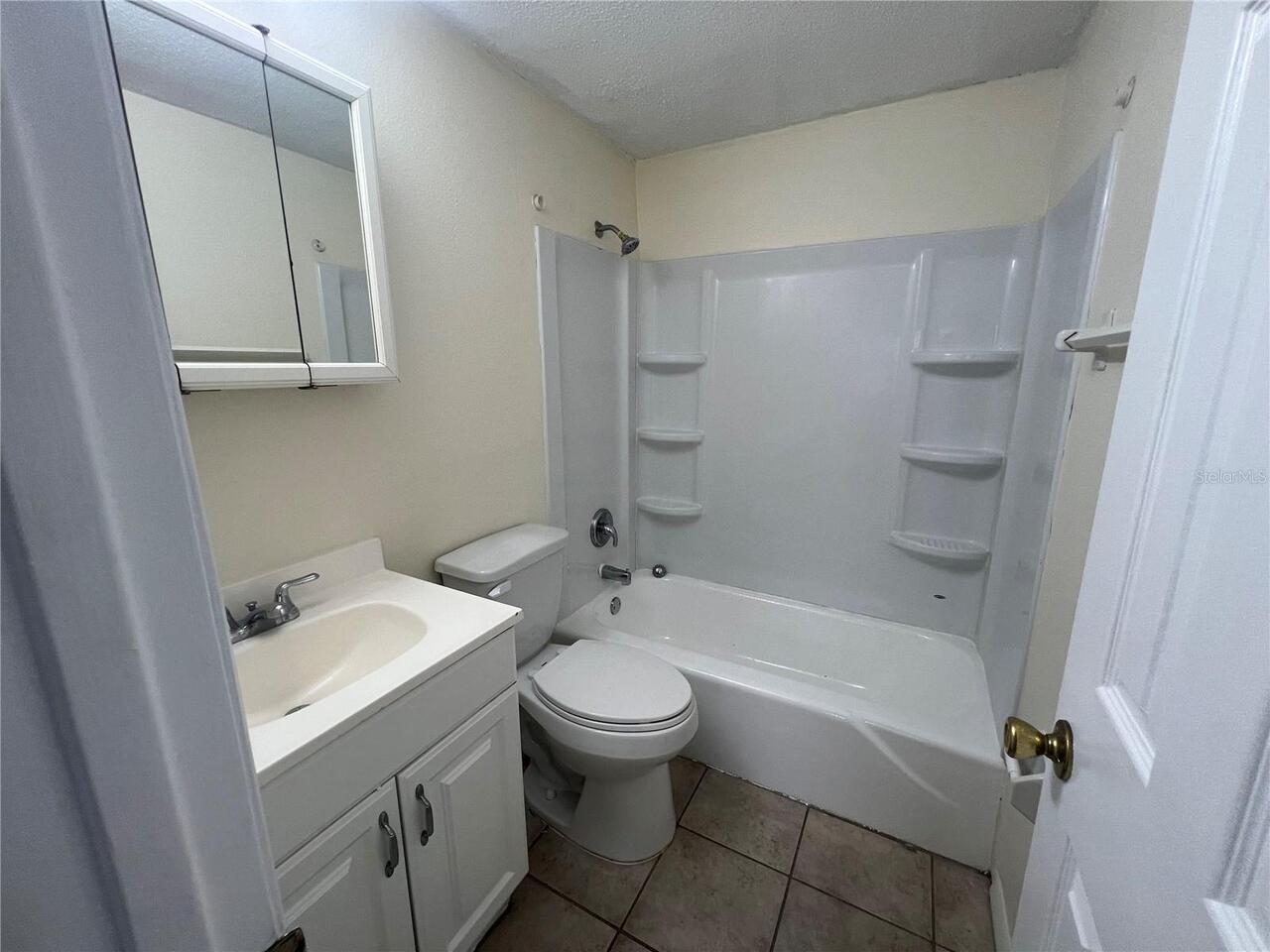 Listing Photo 7