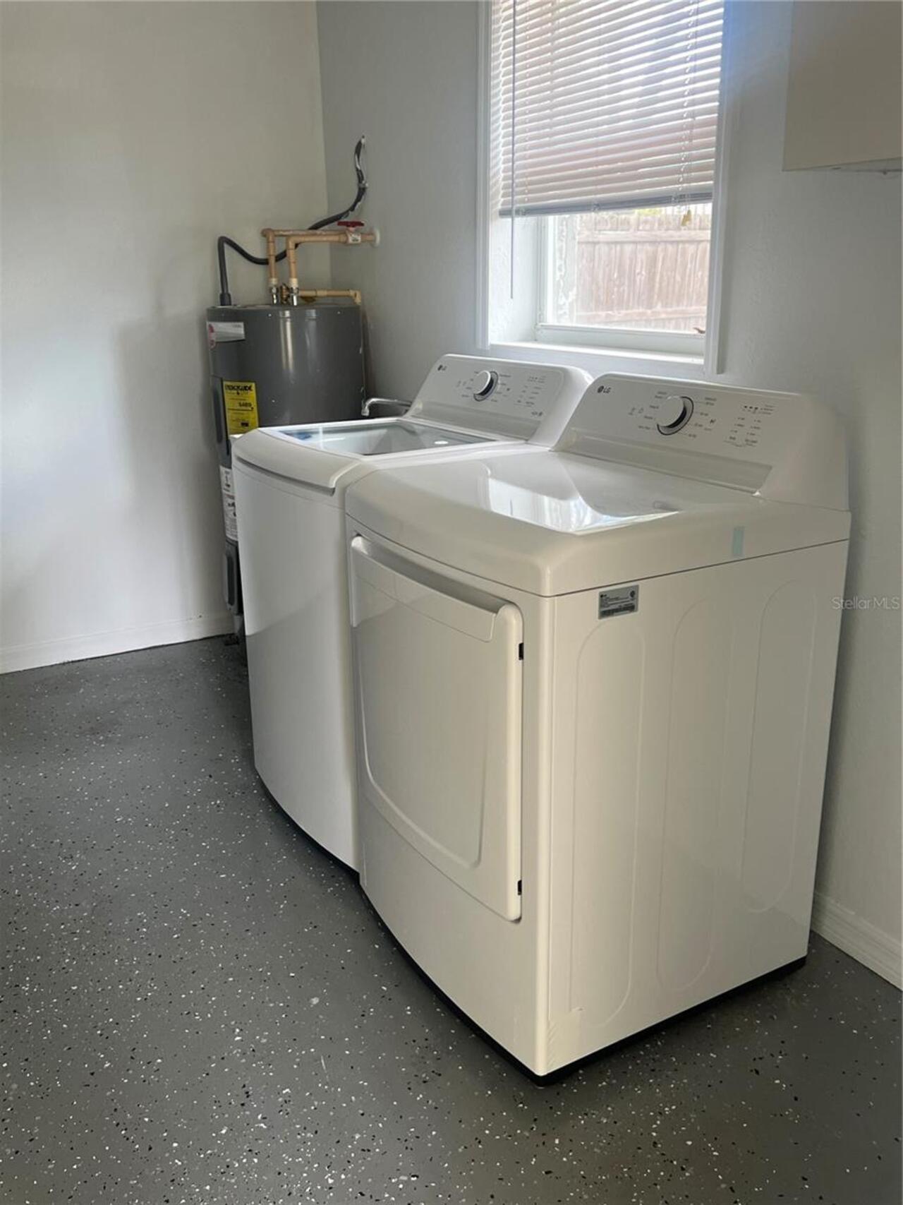 Listing Photo 8