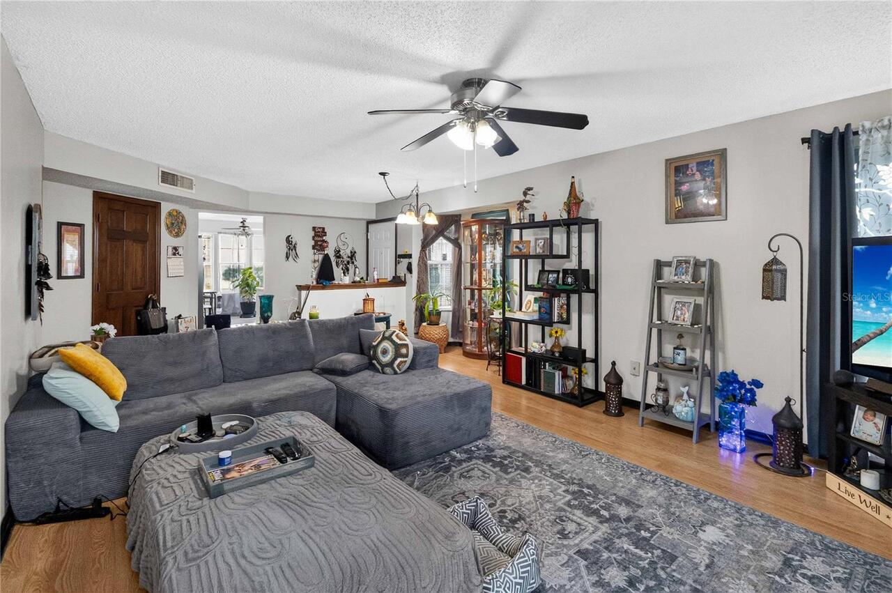 Listing Photo 6