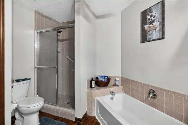 Listing Photo 14