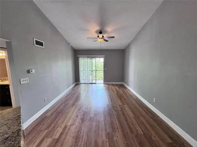 Listing Photo 34