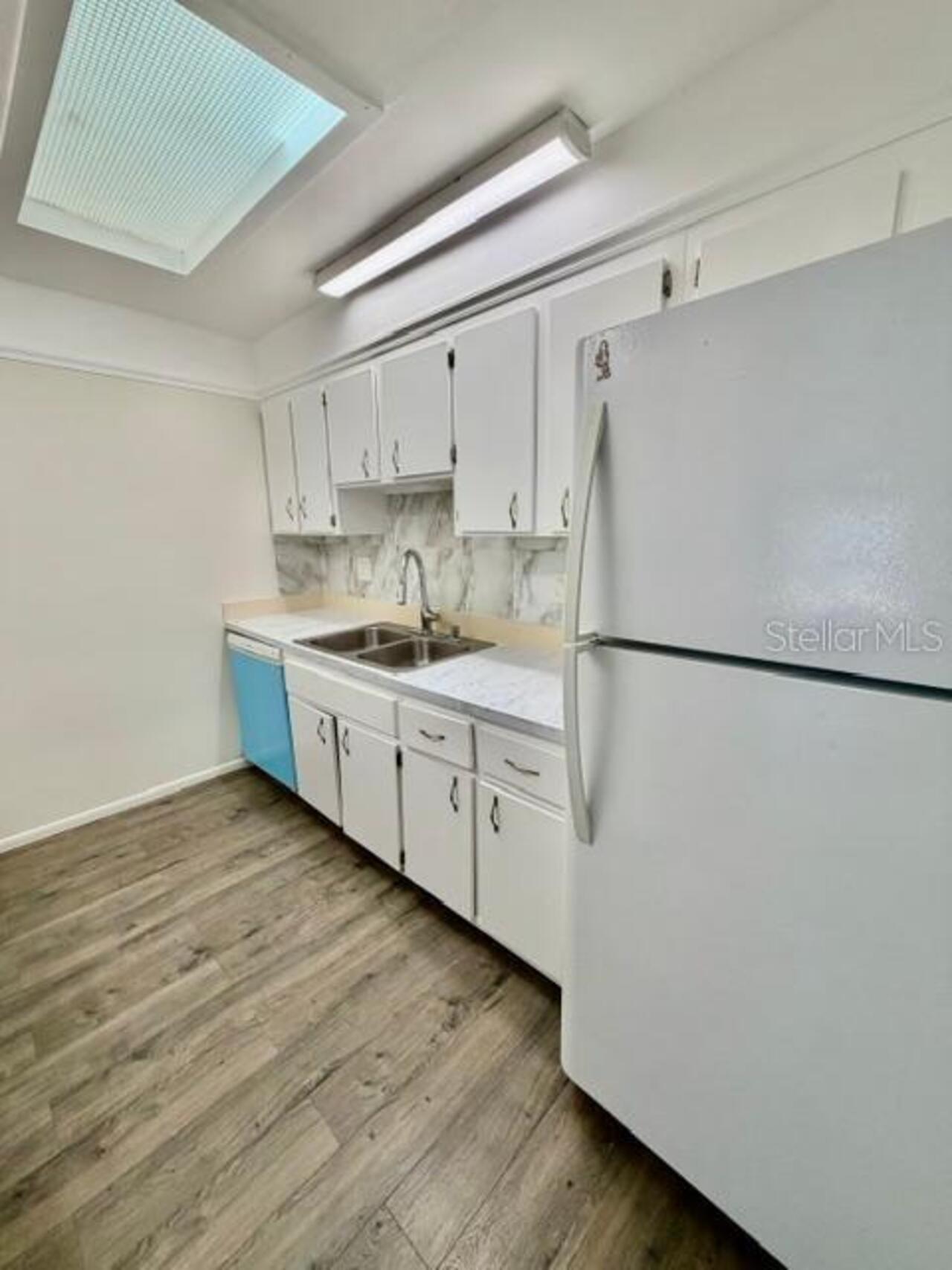 Listing Photo 10