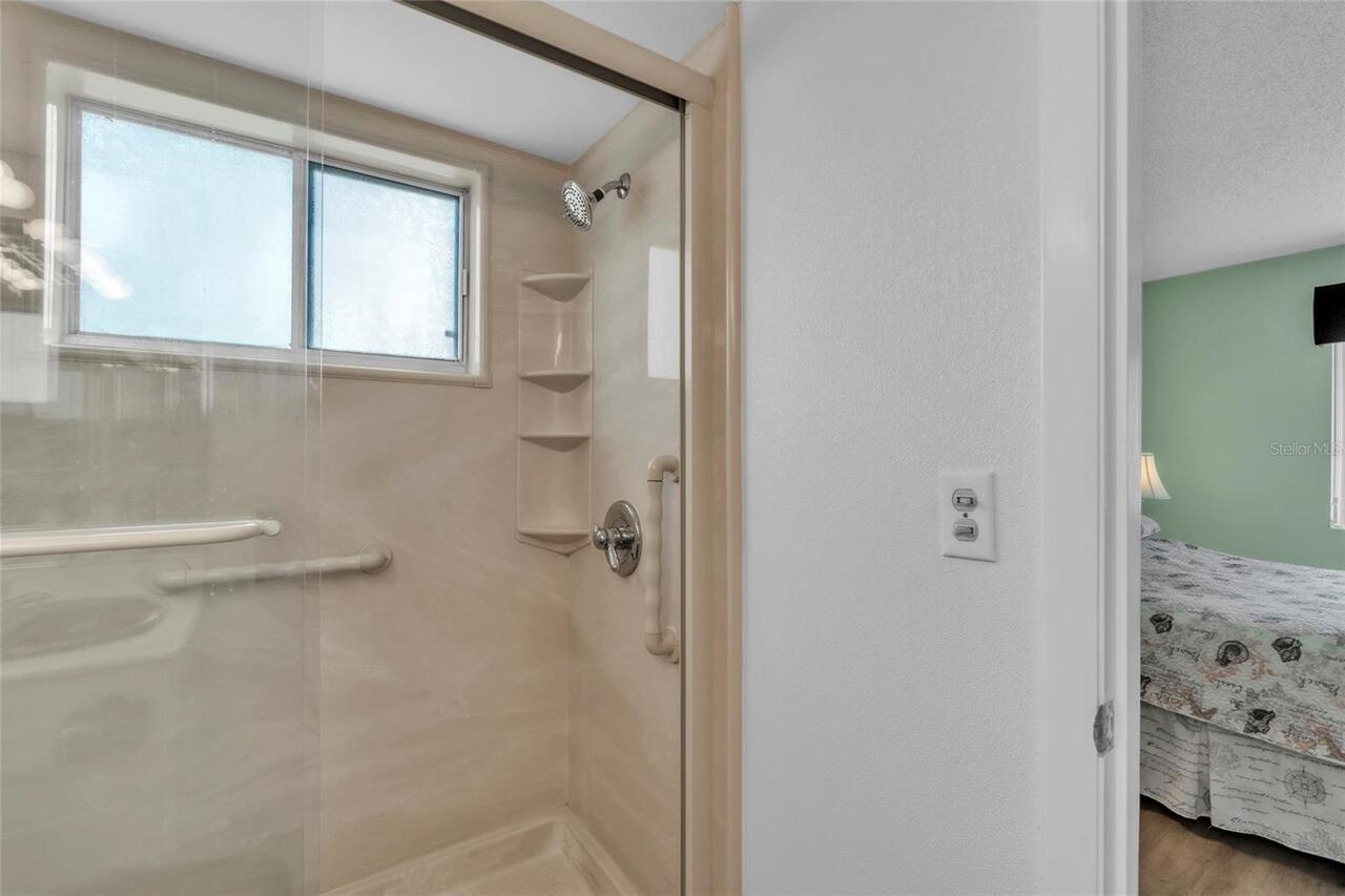Listing Photo 23