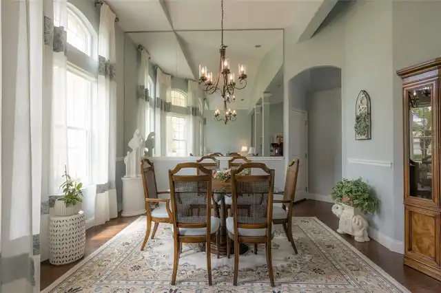 Listing Photo 15