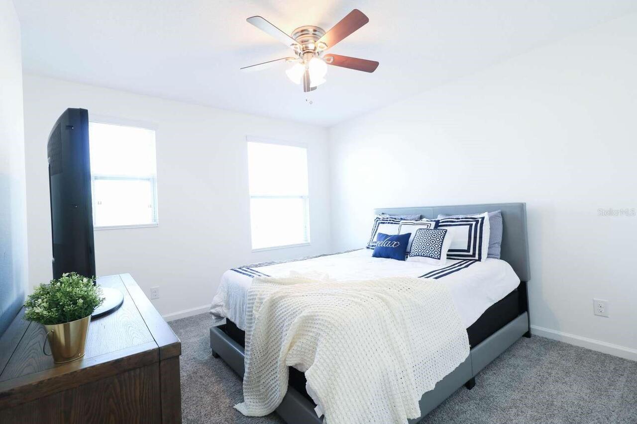 Listing Photo 11