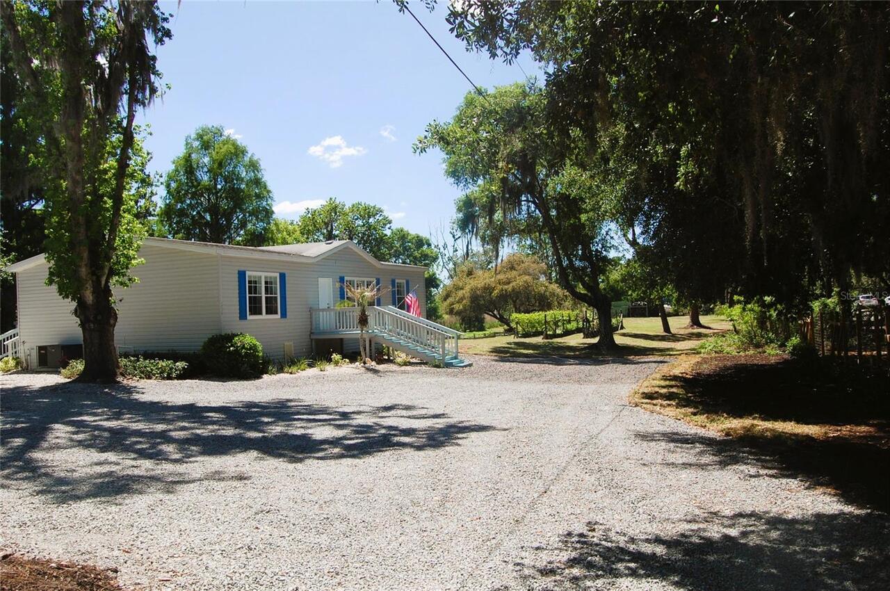 Listing Photo 15