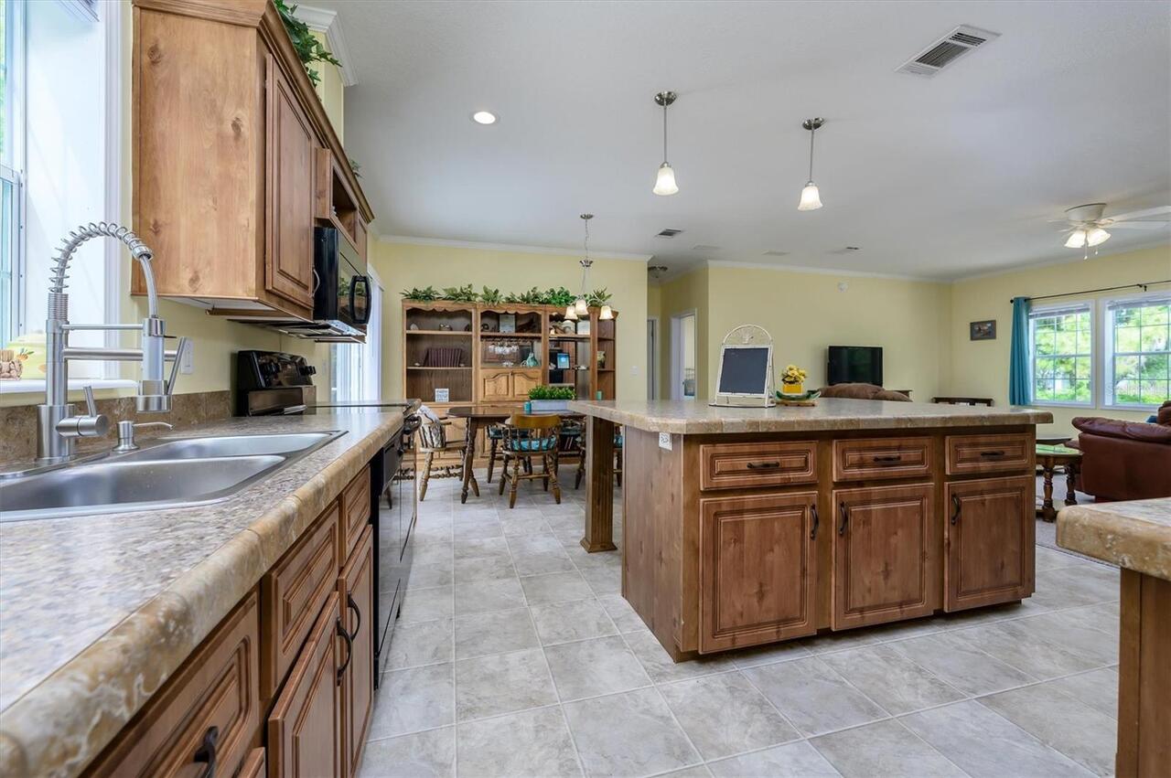 Listing Photo 21