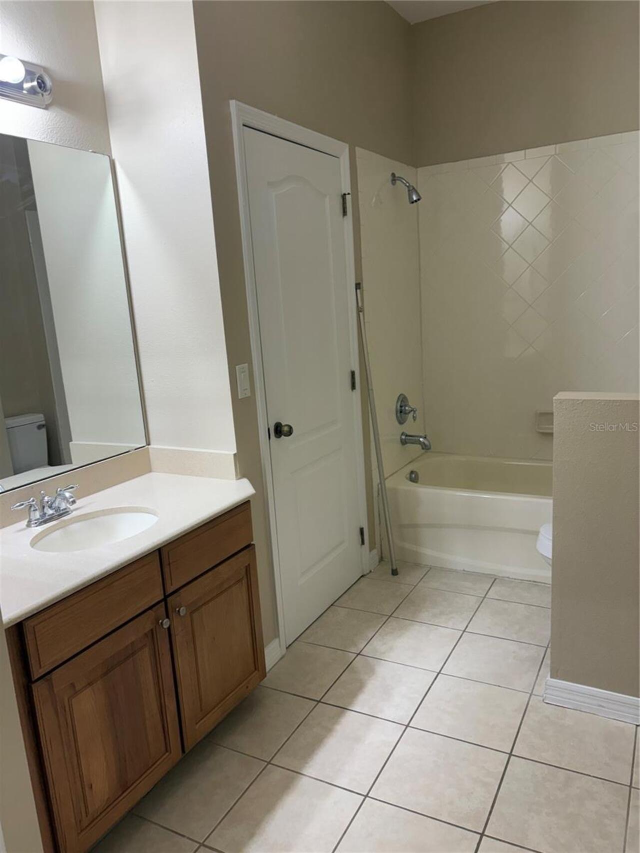 Listing Photo 9