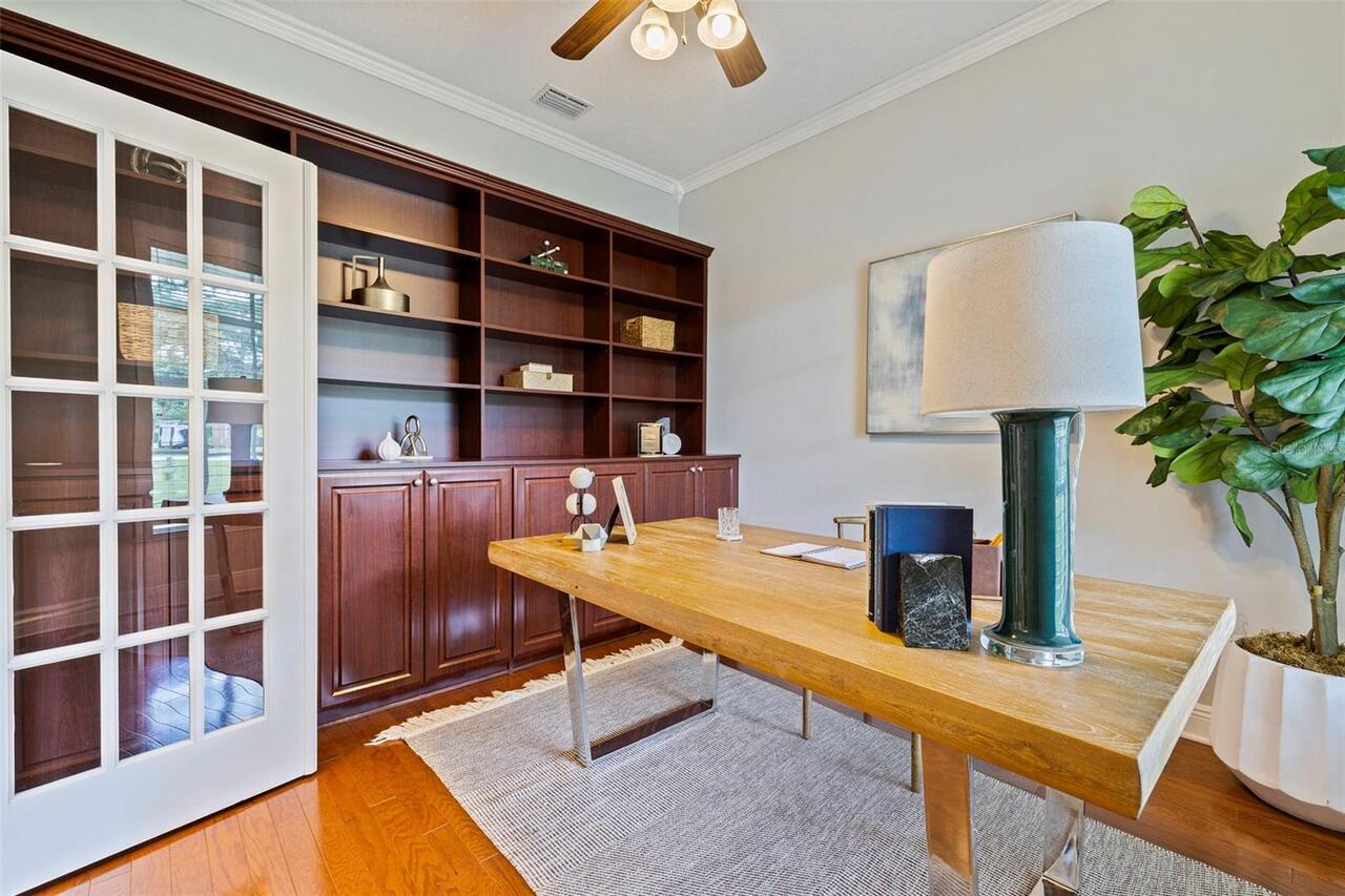Listing Photo 10