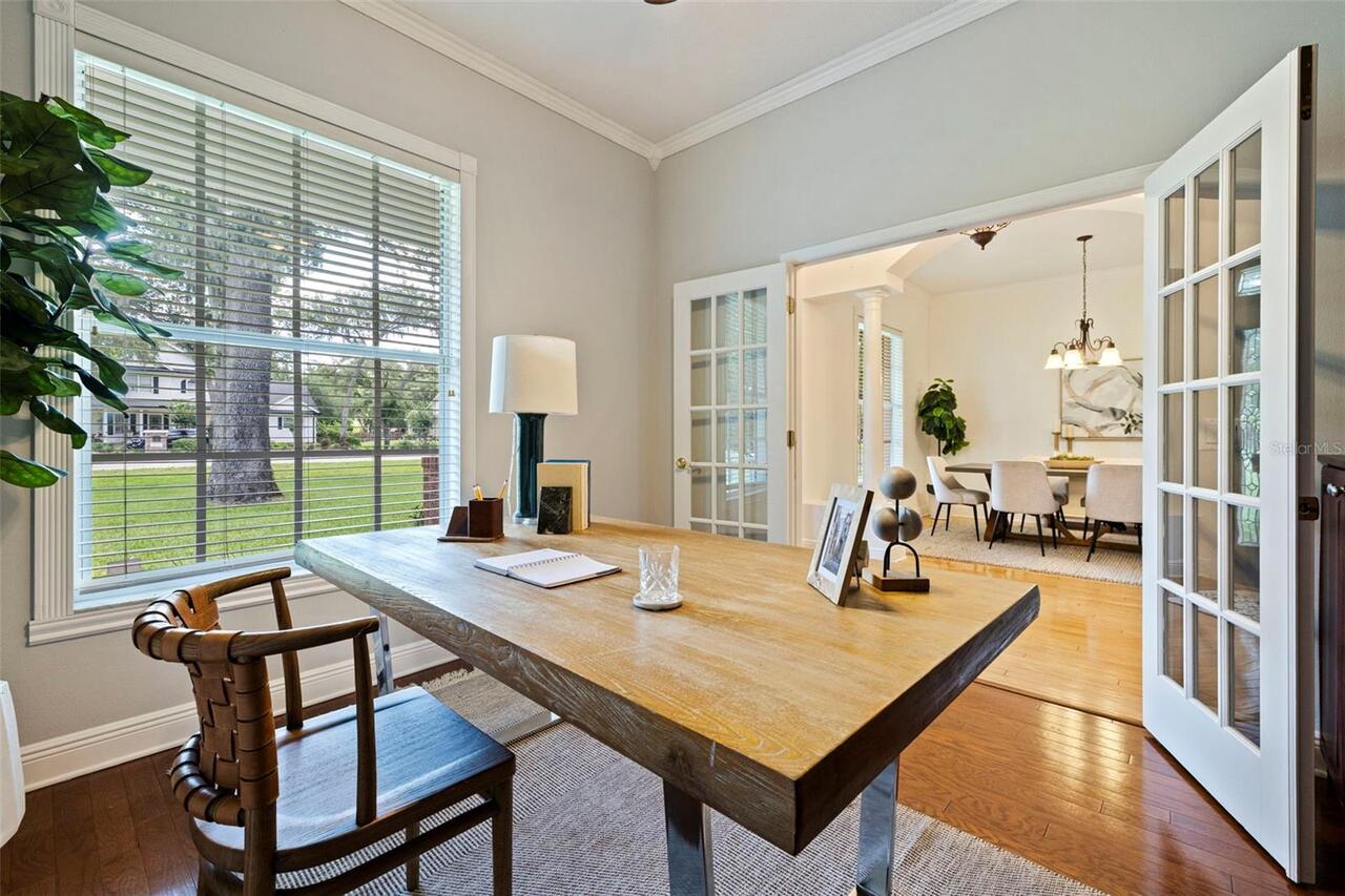 Listing Photo 11