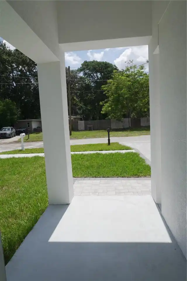 Listing Photo 6