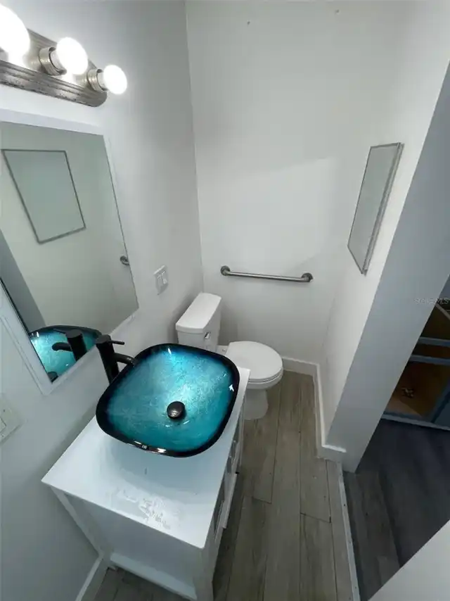 Listing Photo 18