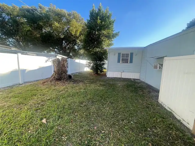Listing Photo 22