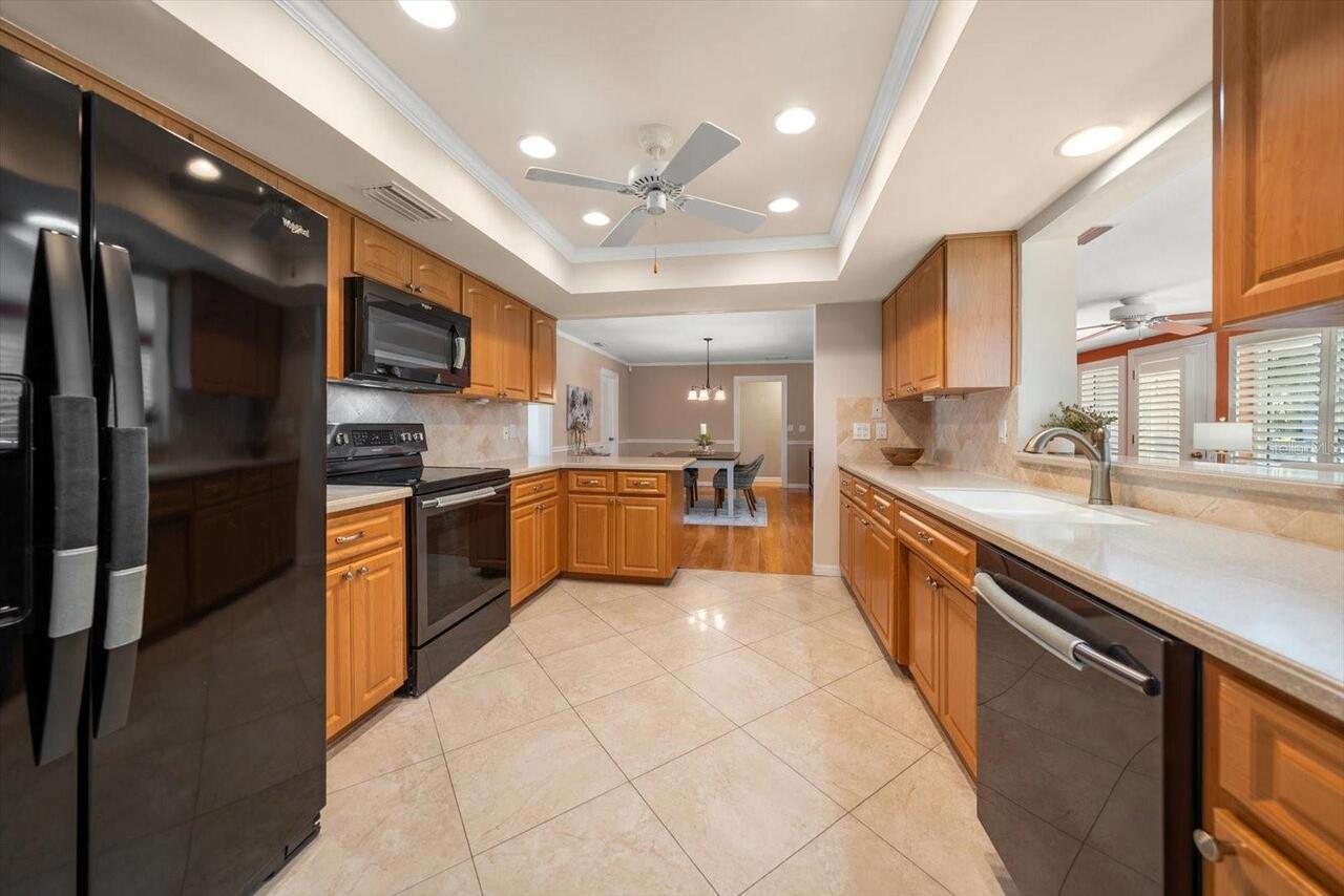 Listing Photo 10