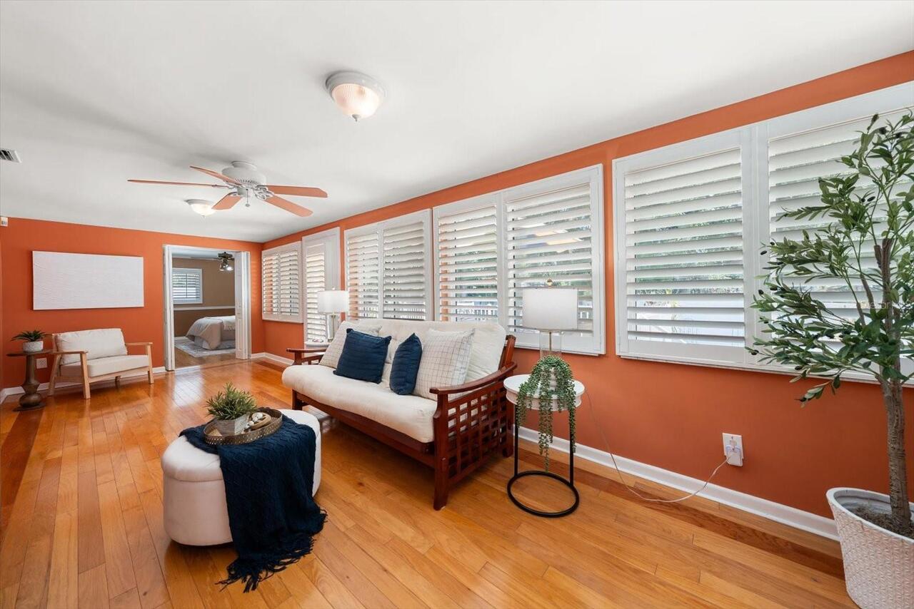 Listing Photo 15