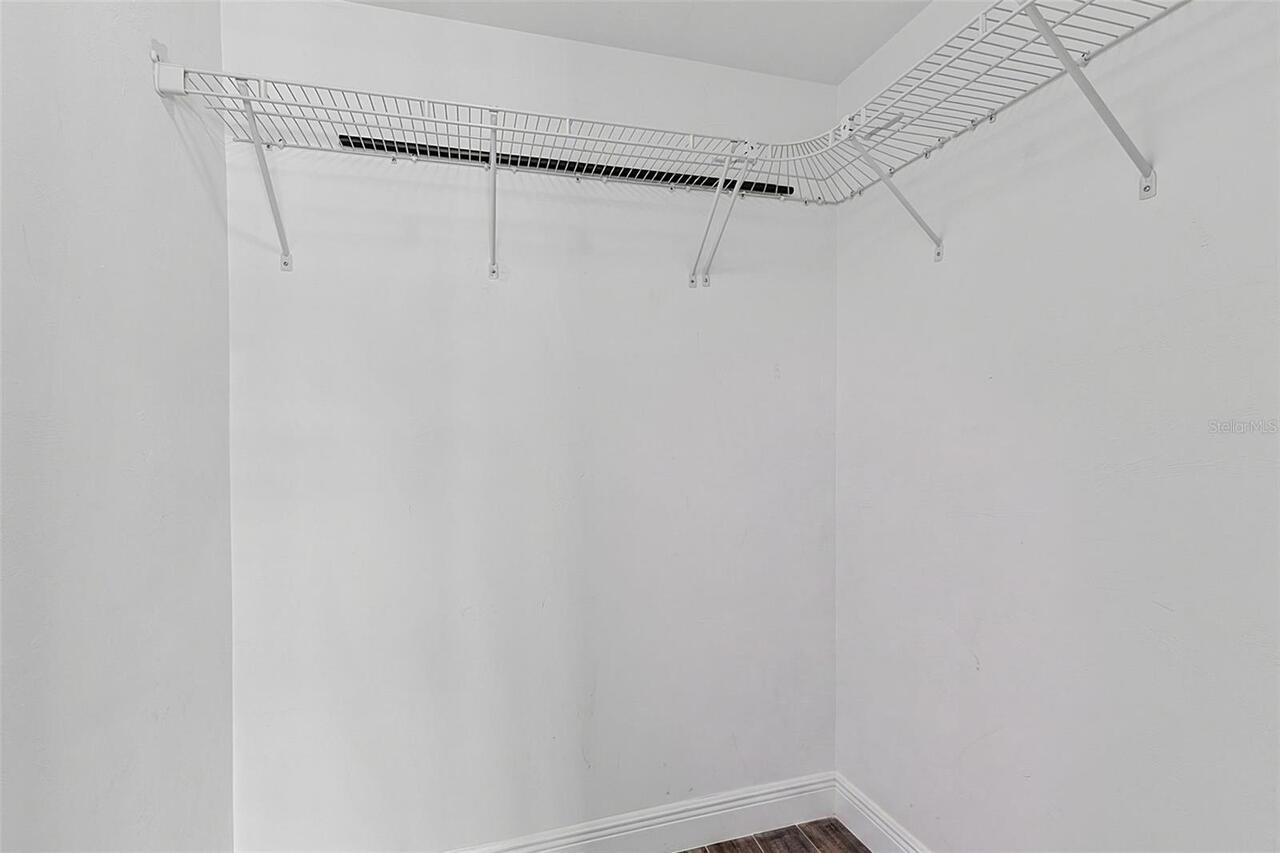 Listing Photo 34