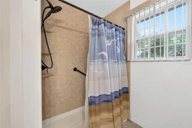Listing Photo 20