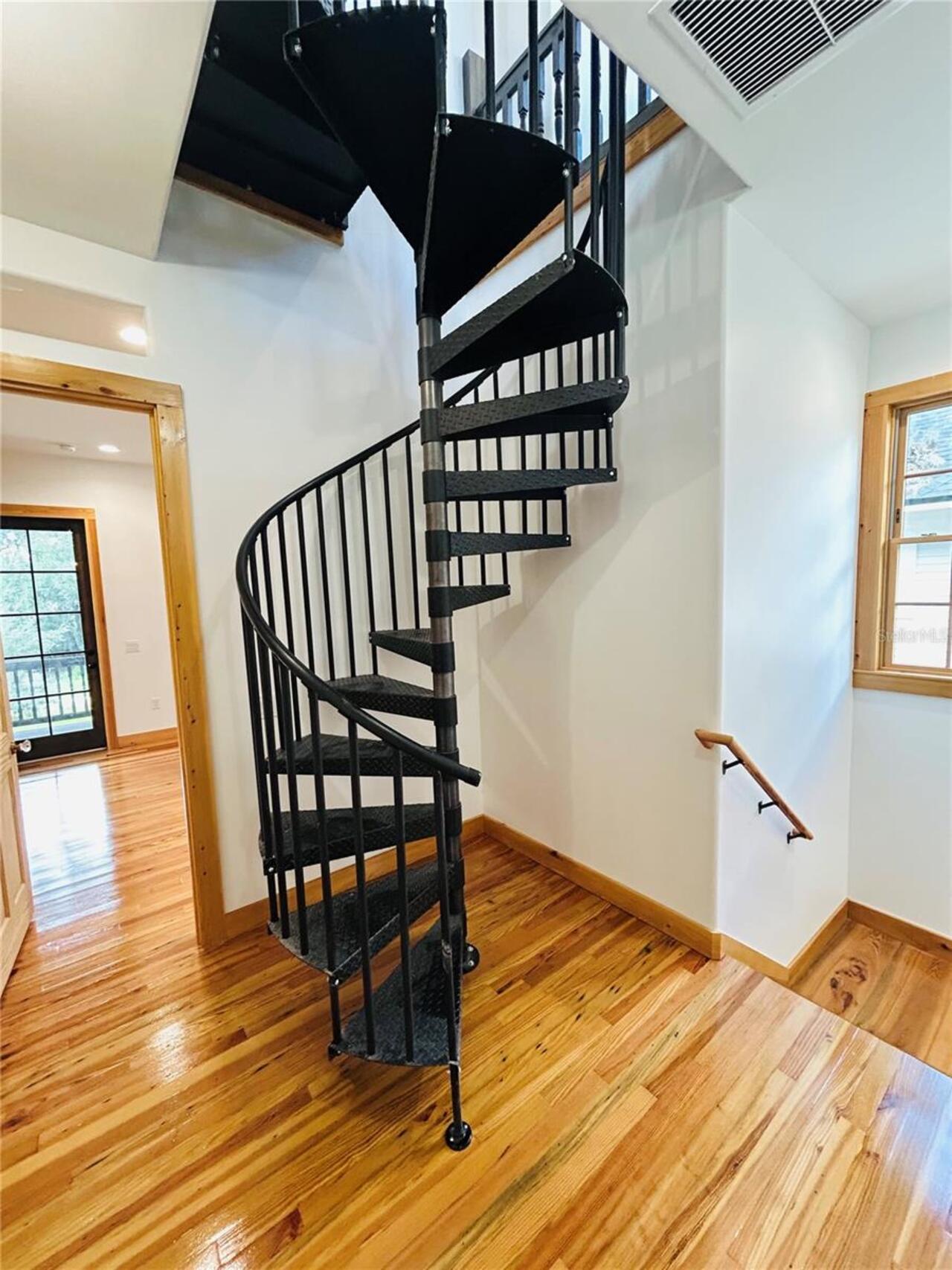 Listing Photo 21