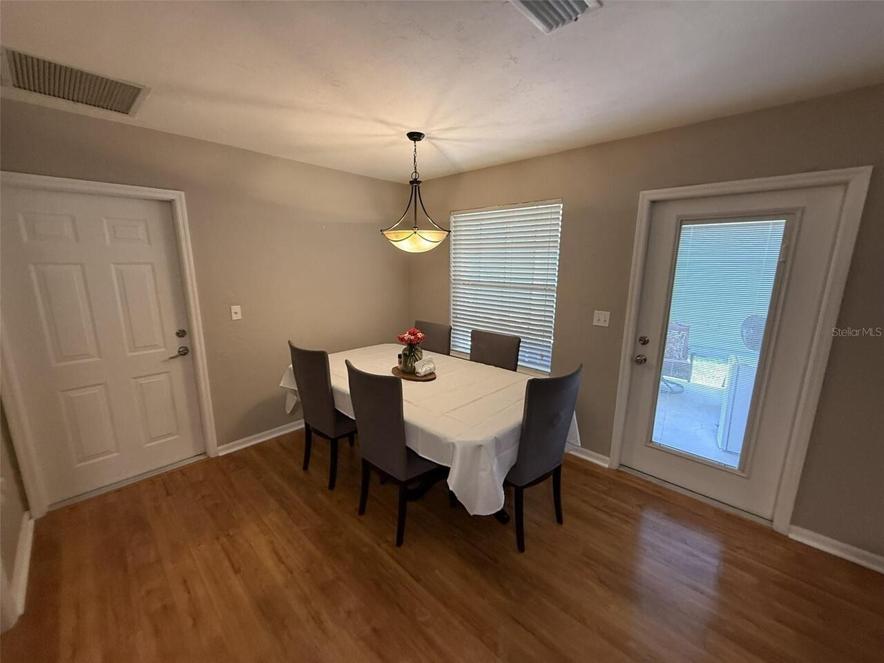 Listing Photo 16