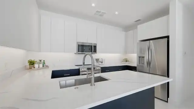 Listing Photo 15