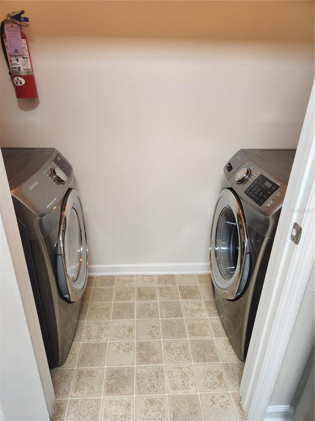 Listing Photo 12
