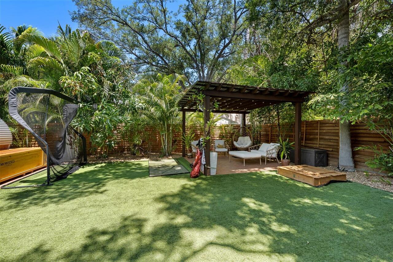 Listing Photo 33