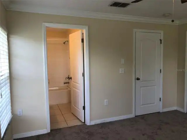 Listing Photo 37